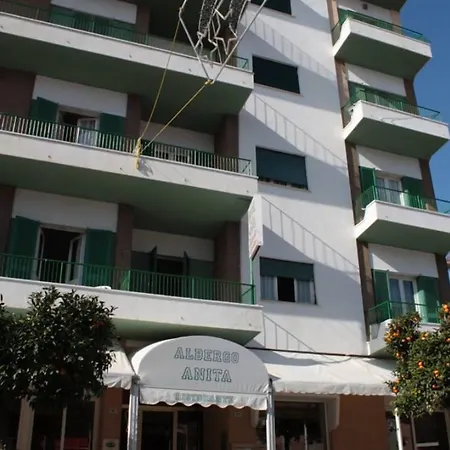 Hotel Anita